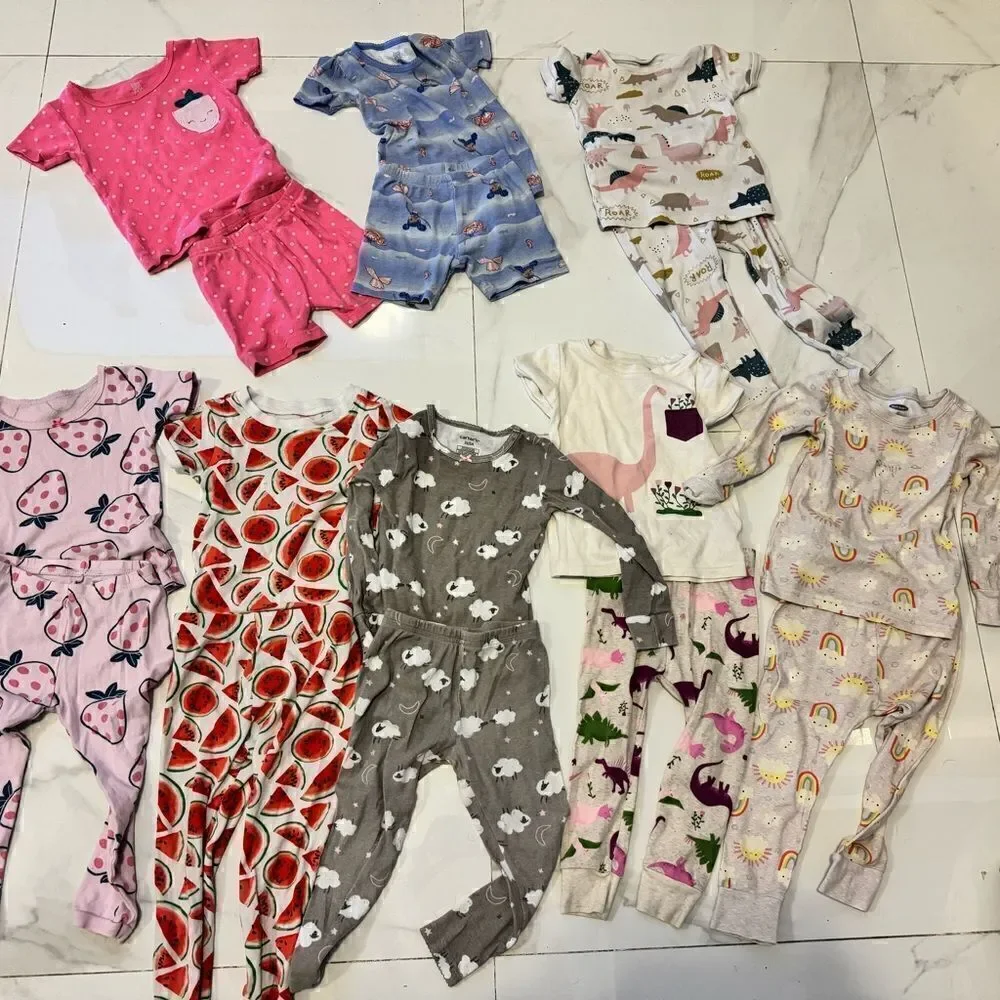 8 sets of pajamas #10